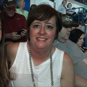 Meet your Posher, Gina